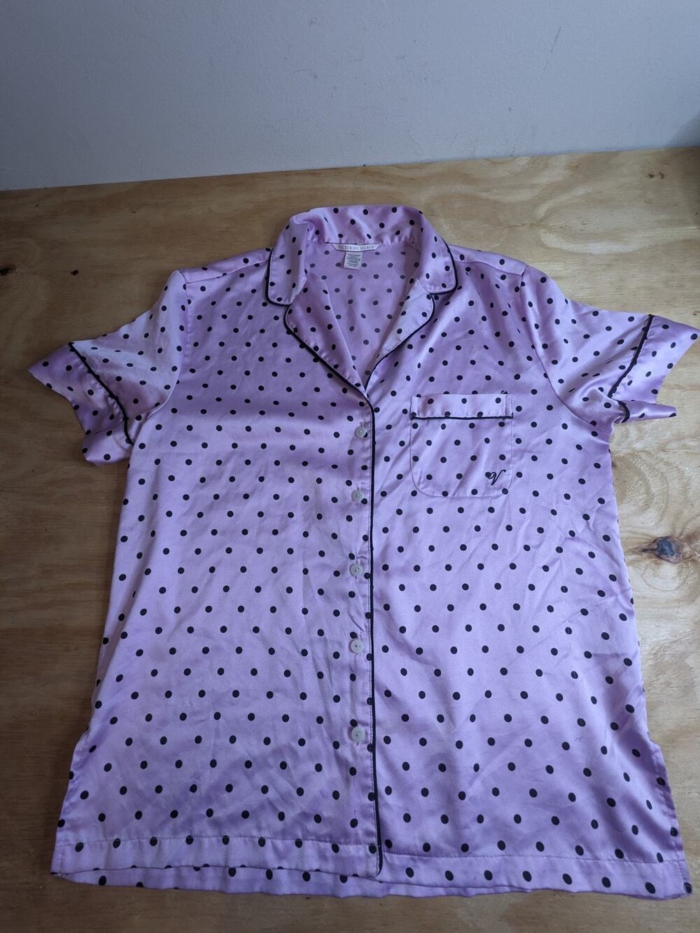 Victoria Secret Sleep Satin Pajamas Top XS Pink Black Polka Dot Buttoned Shirt